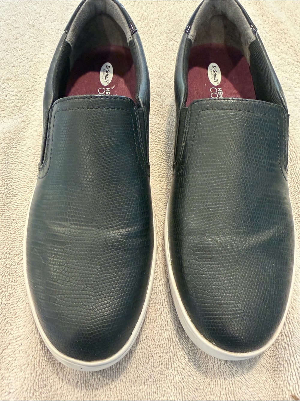 Dr. Scholl's women’s Black Slip-On Loafers with White Sole